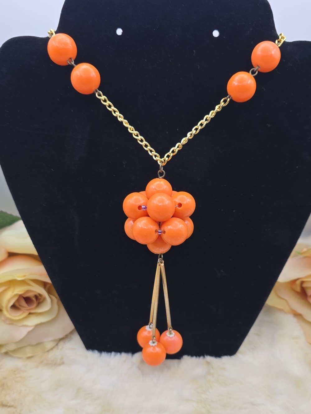 VTG Mid Century Mod Orange Bubble Bead Cluster Tassel Pendant Necklace Popover